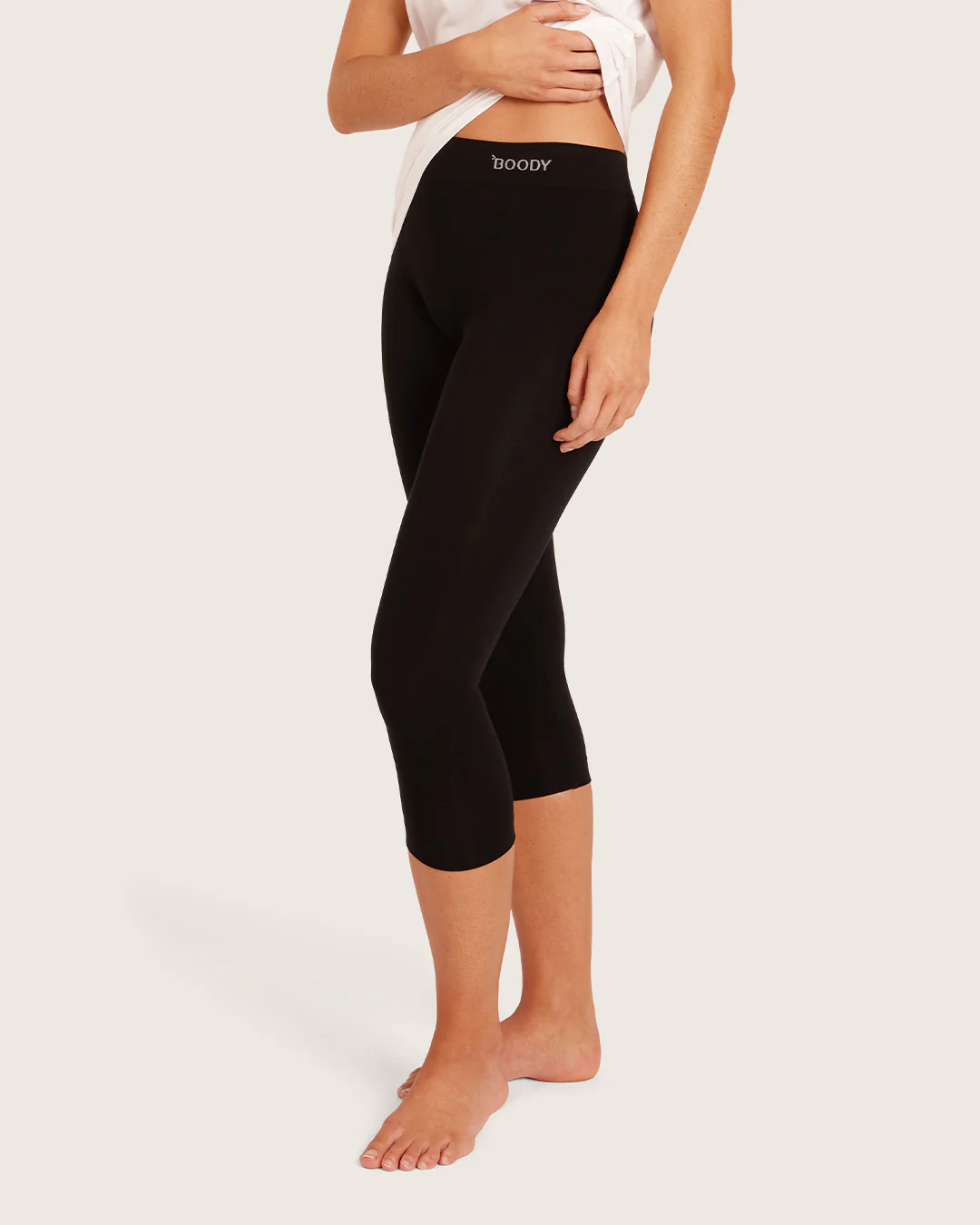 Base Layer 3/4 Leggings - Black - Image 3
