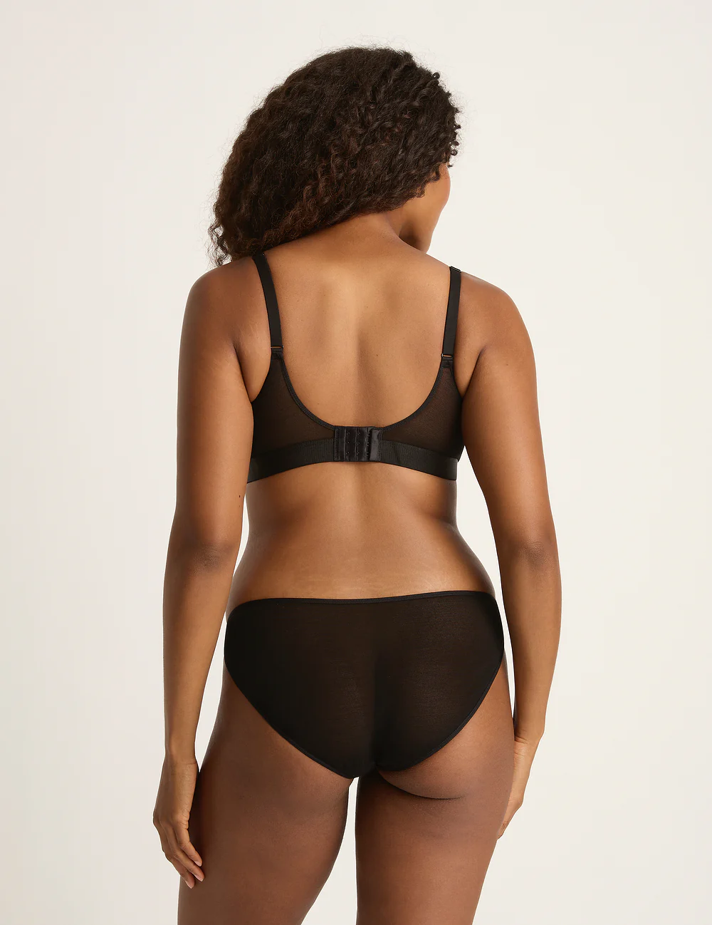 FreeMesh Full Bust Wireless Bra - Black - Image 10