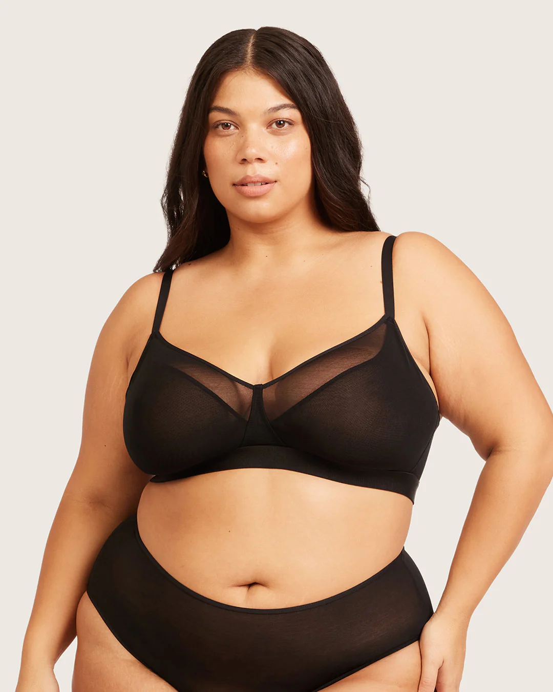 FreeMesh Full Bust Wireless Bra - Black - Image 11
