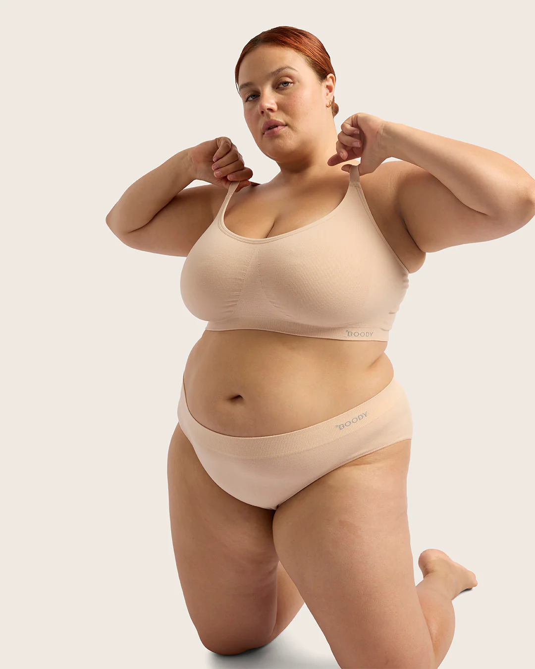 Full Bust Wireless Bra - Shell - Image 9