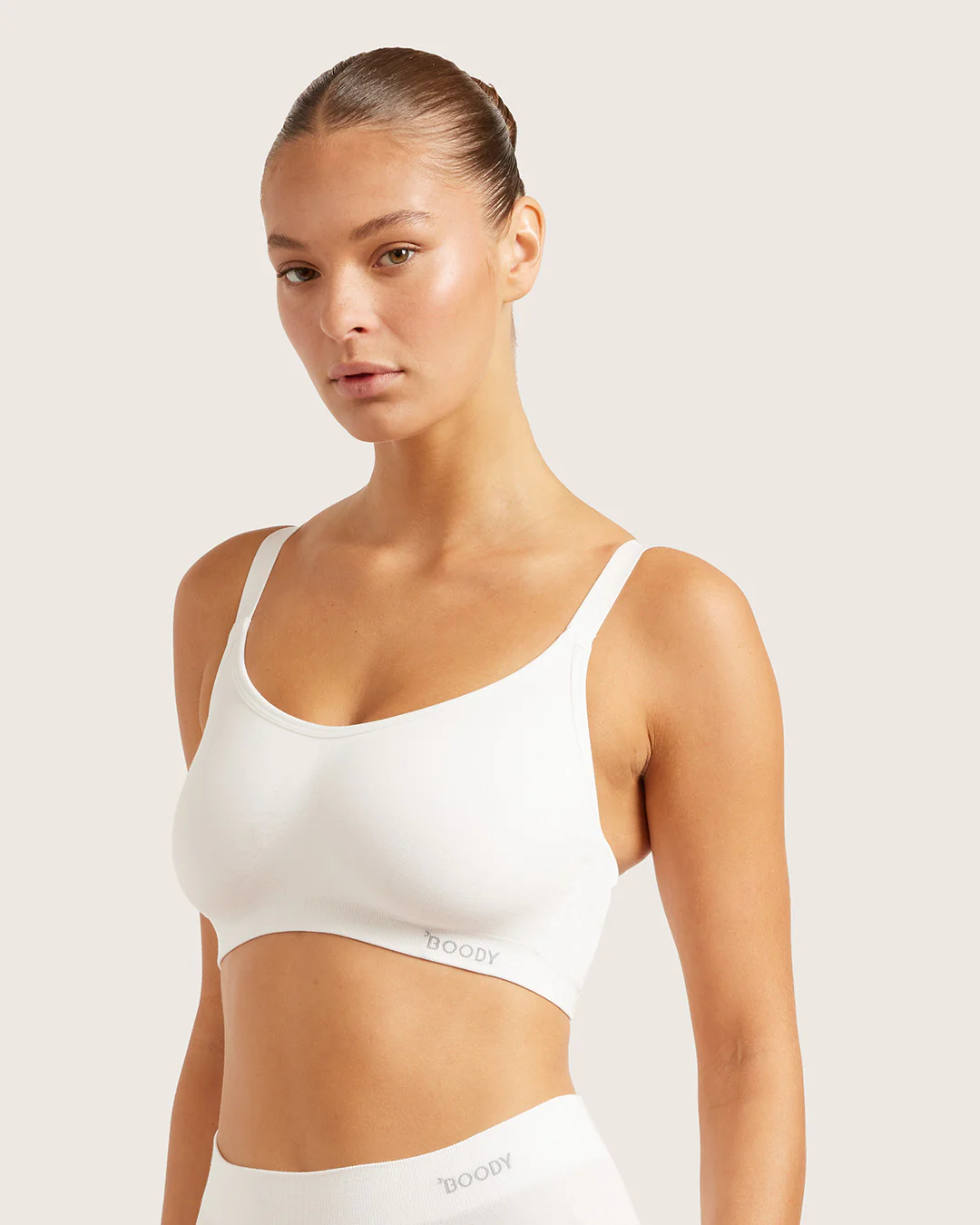 Full Bust Wireless Bra - White - Image 3