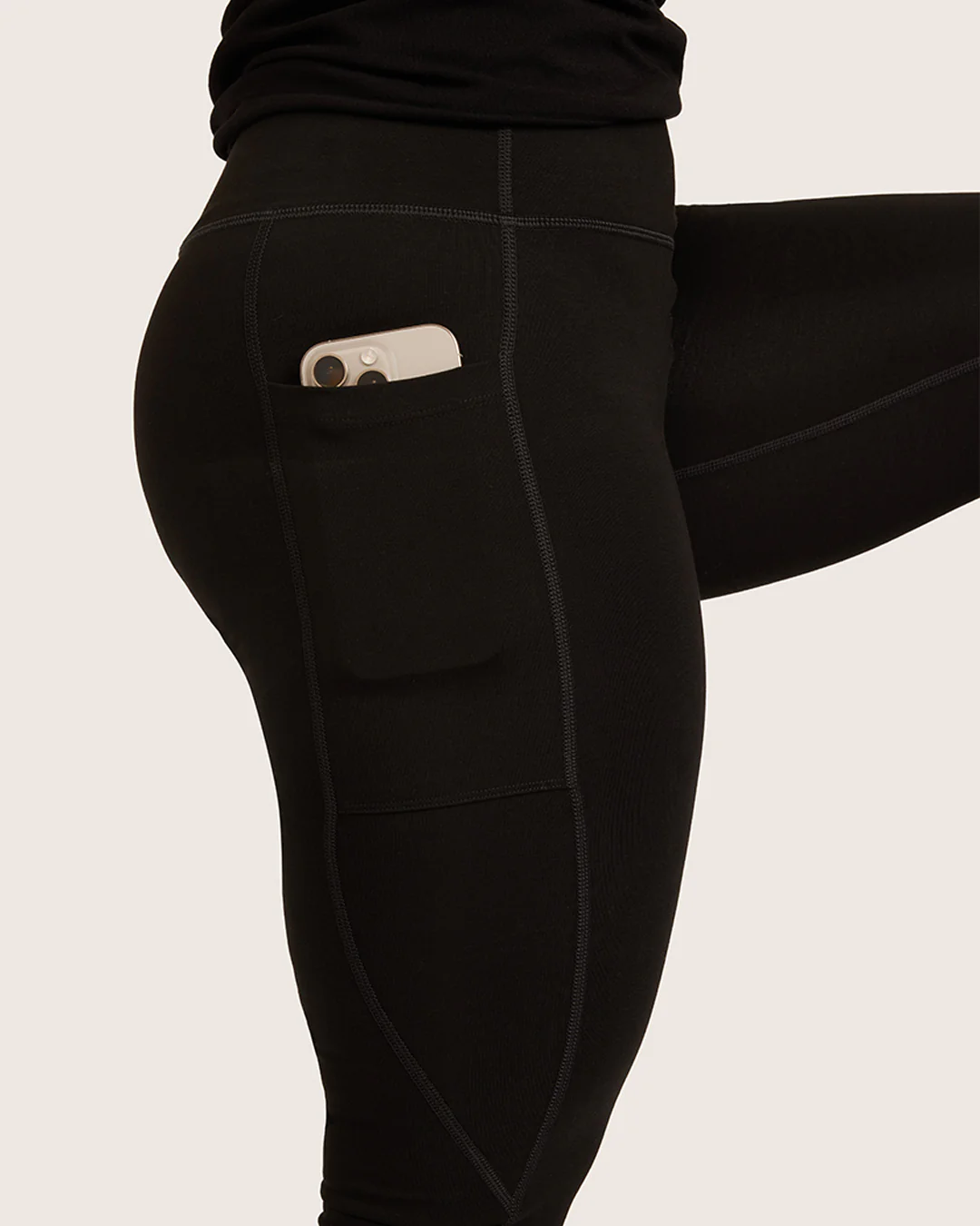 High Waist Leggings with Pocket - Black - Image 16