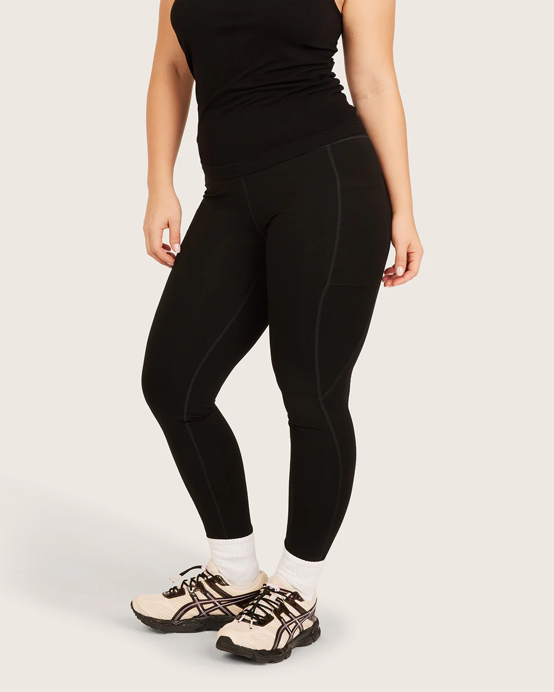 High Waist Leggings with Pocket - Black - Image 21