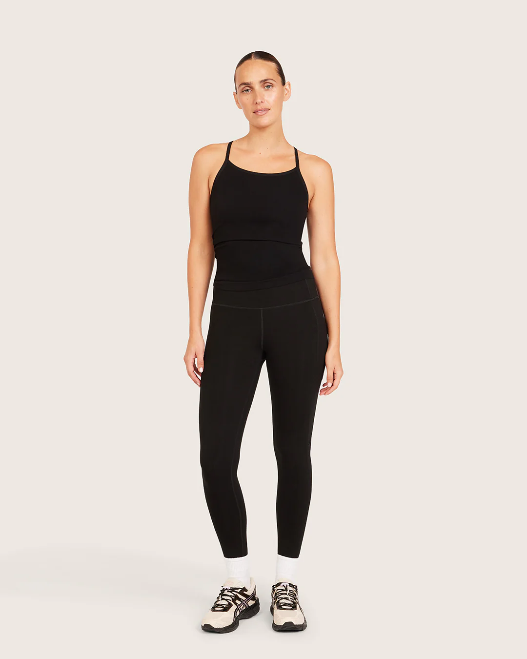High Waist Leggings with Pocket - Black - Image 6