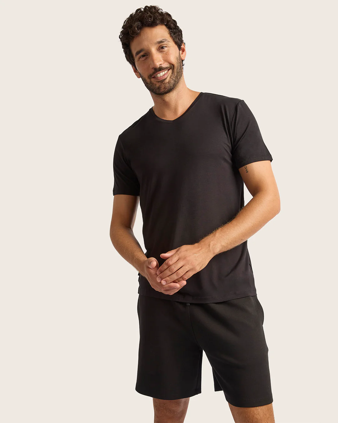 Men's Base Layer V-Neck T-Shirt - Black - Image 5