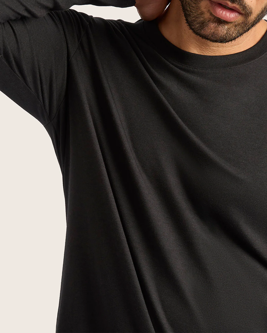 Men's Classic Long Sleeve T-Shirt - Black - Image 5