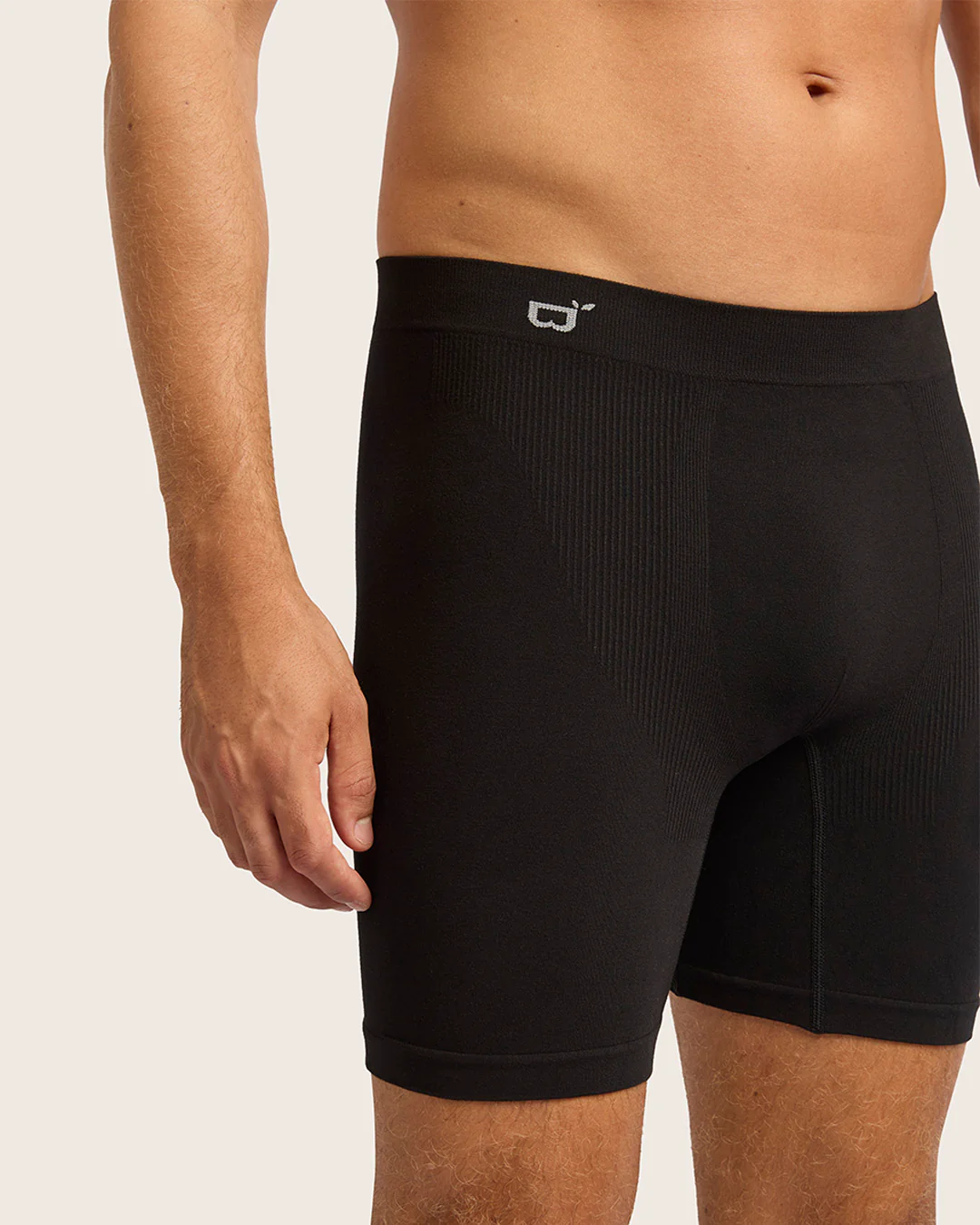 Men's Seamfree Mid-Length Boxer Briefs - Black - Image 4