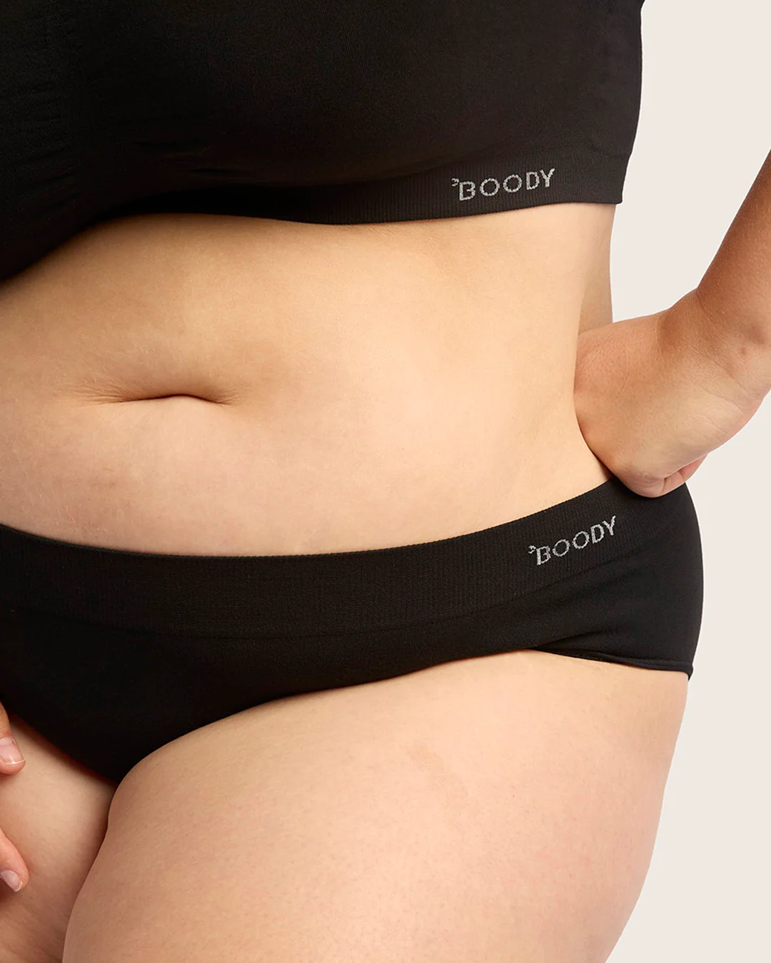 Midi Briefs - Black - Image 23