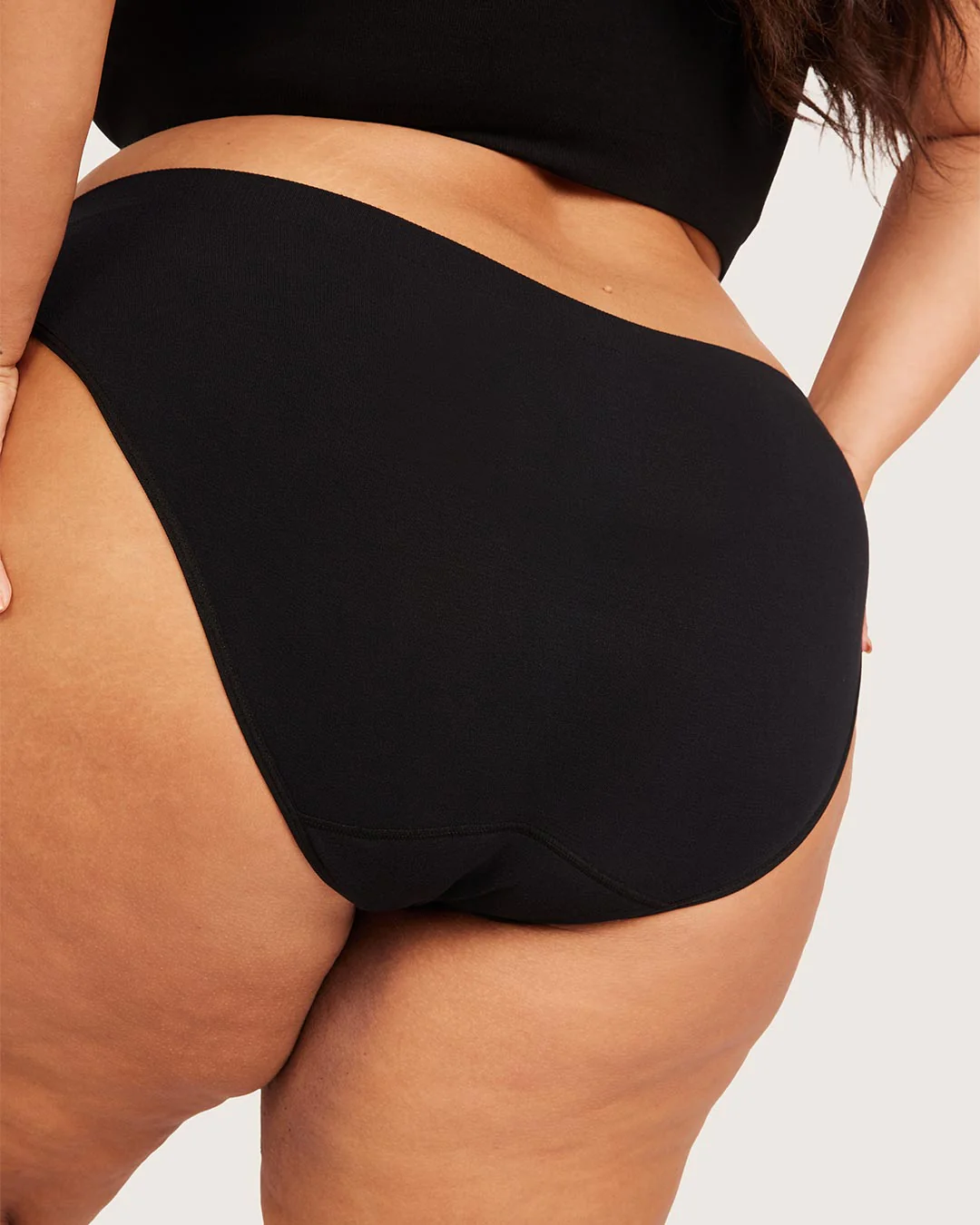 Period & Leak Proof - Hipster Bikini - Light - Black - Image 15