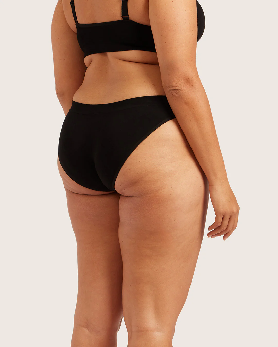 Period & Leak Proof - Hipster Bikini - Light - Black - Image 8