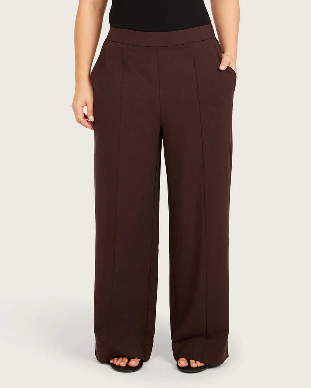 Relaxed Leg Pants - Short - Carob - Image 7
