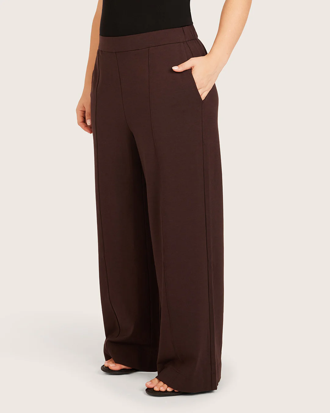 Relaxed Leg Pants - Short - Carob - Image 9