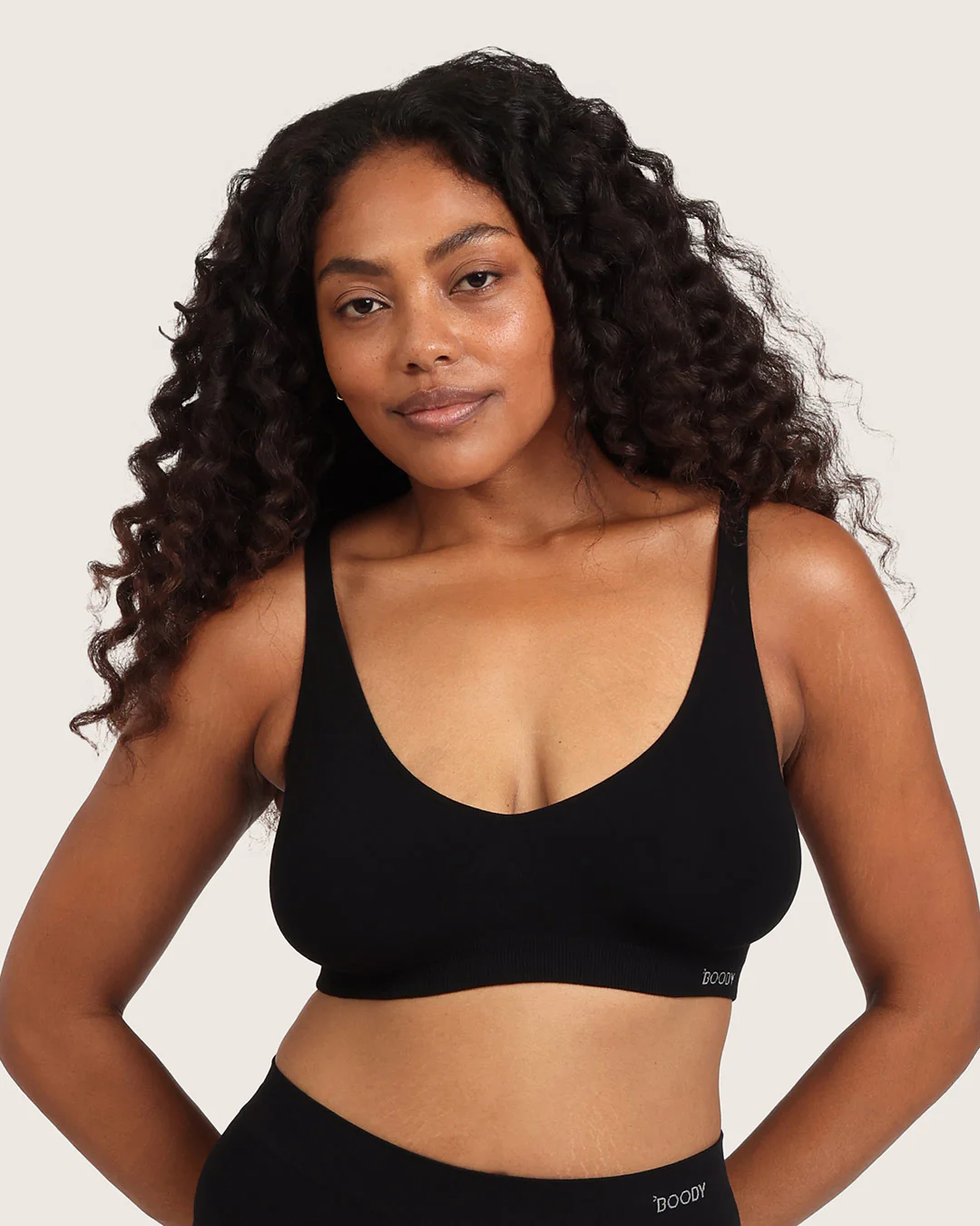 Seamfree Crop Bra - Black - Image 10