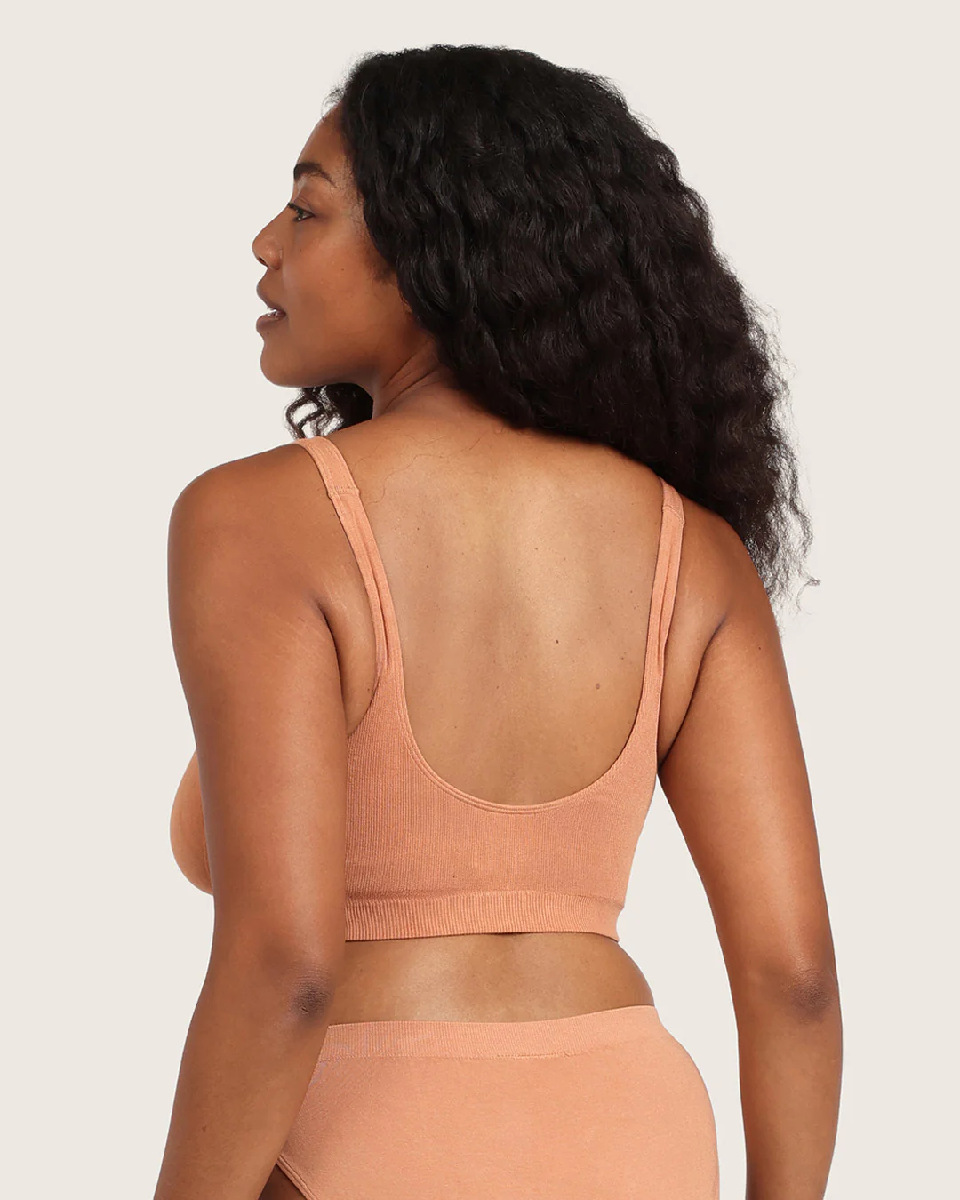 Seamfree Crop Bra - Dune - Image 10