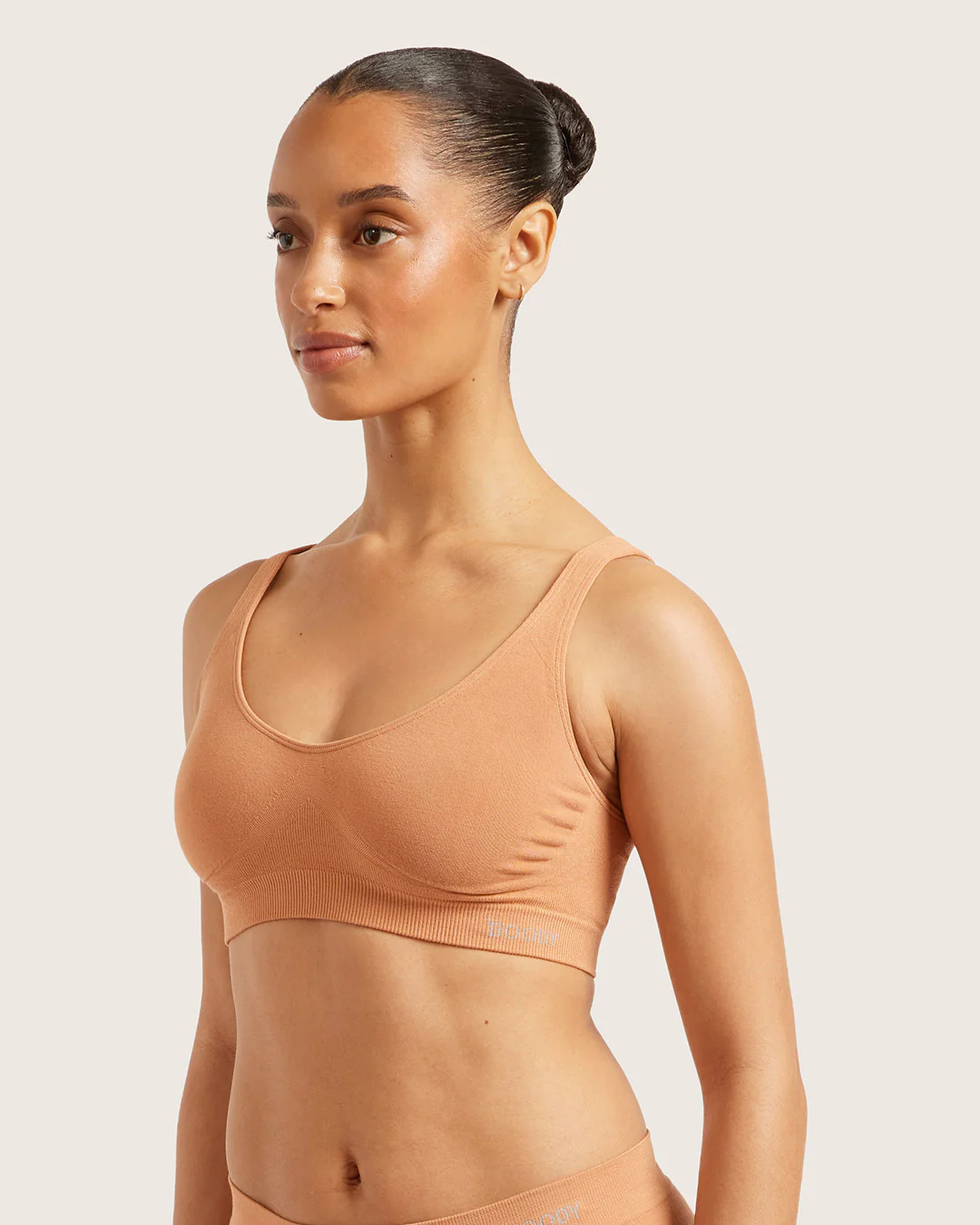Seamfree Crop Bra - Dune - Image 3