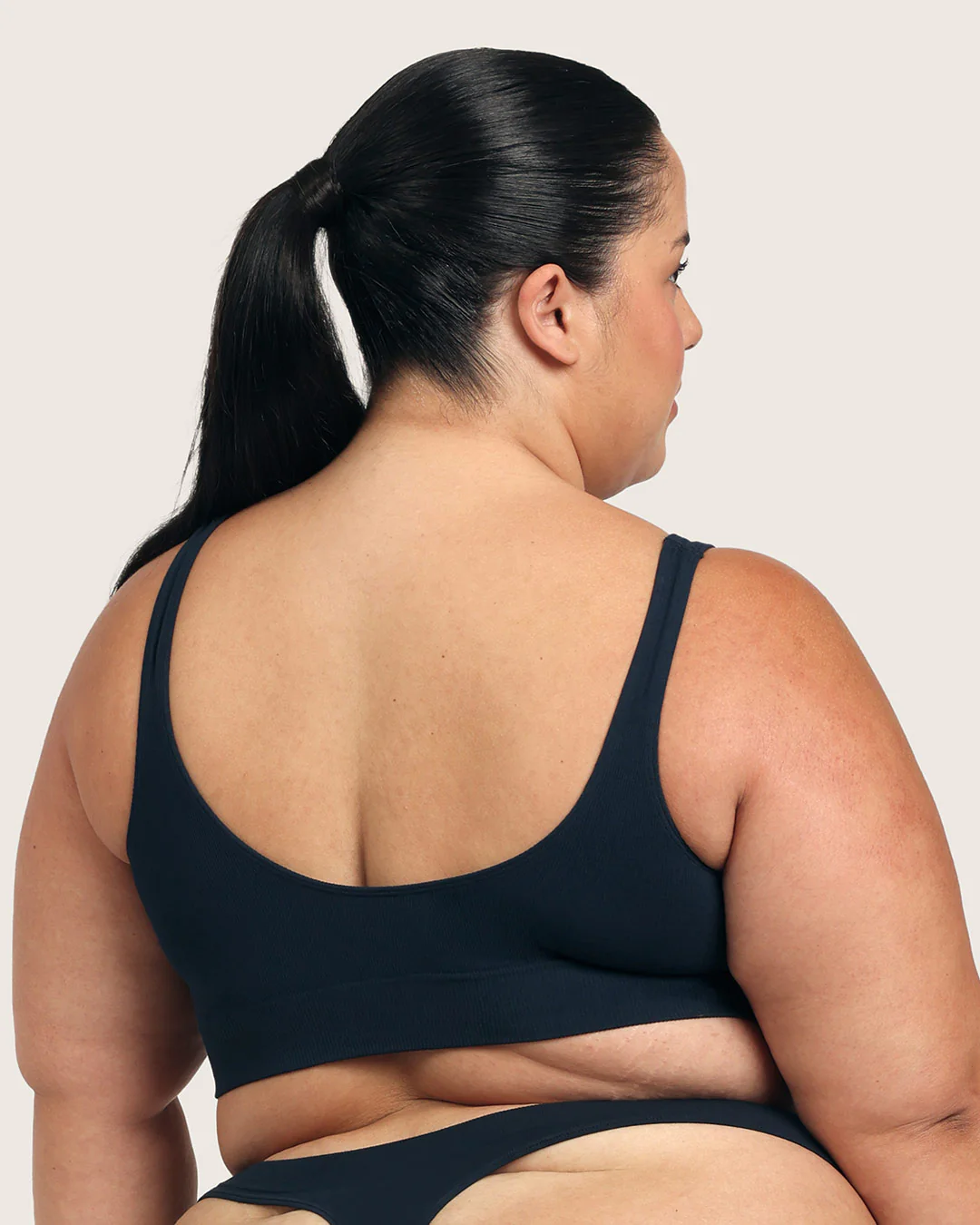 Seamfree Padded Crop Bra - Midnight - Image 12