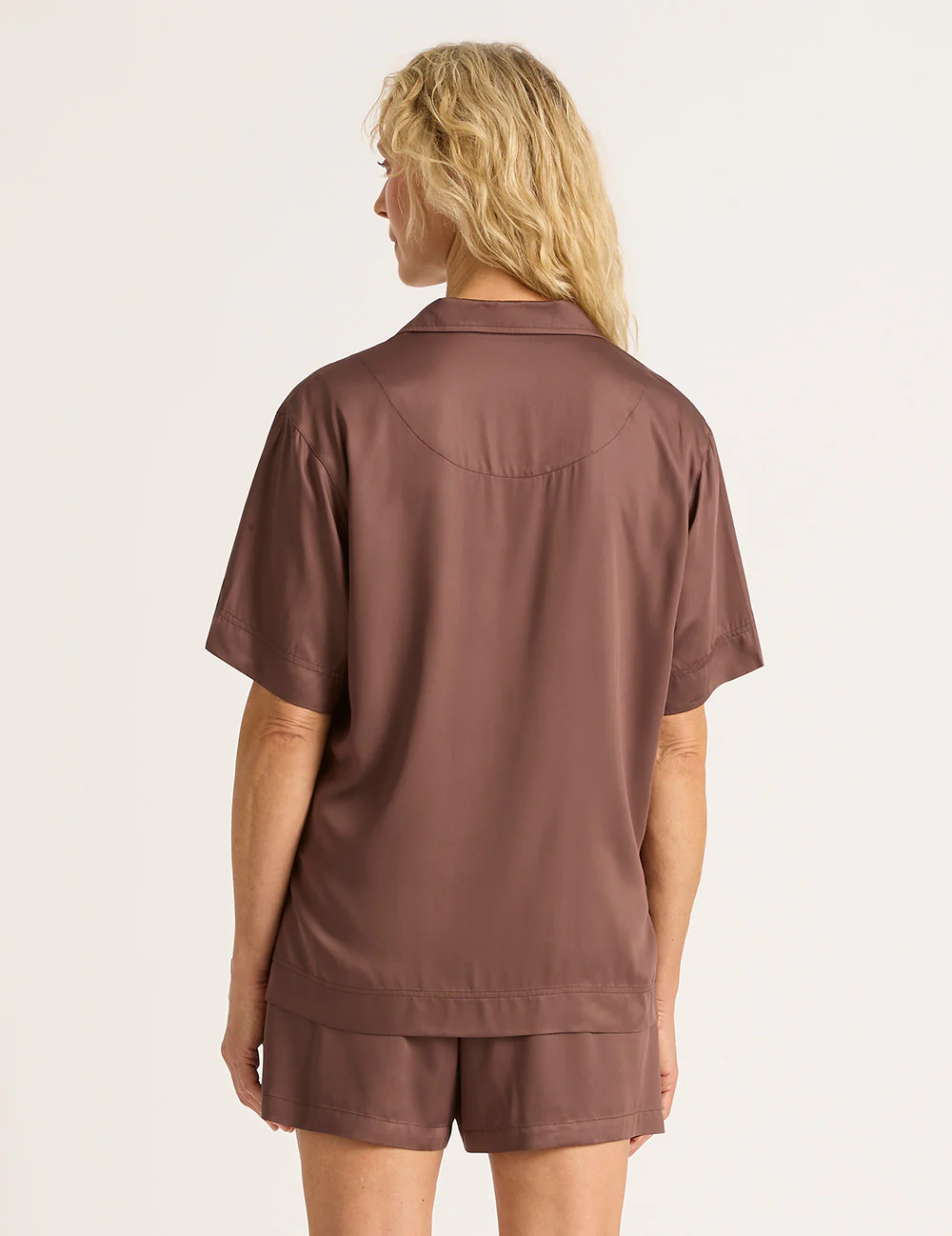 Vegan Silk Short Sleeve Shirt - Garnet - Image 10