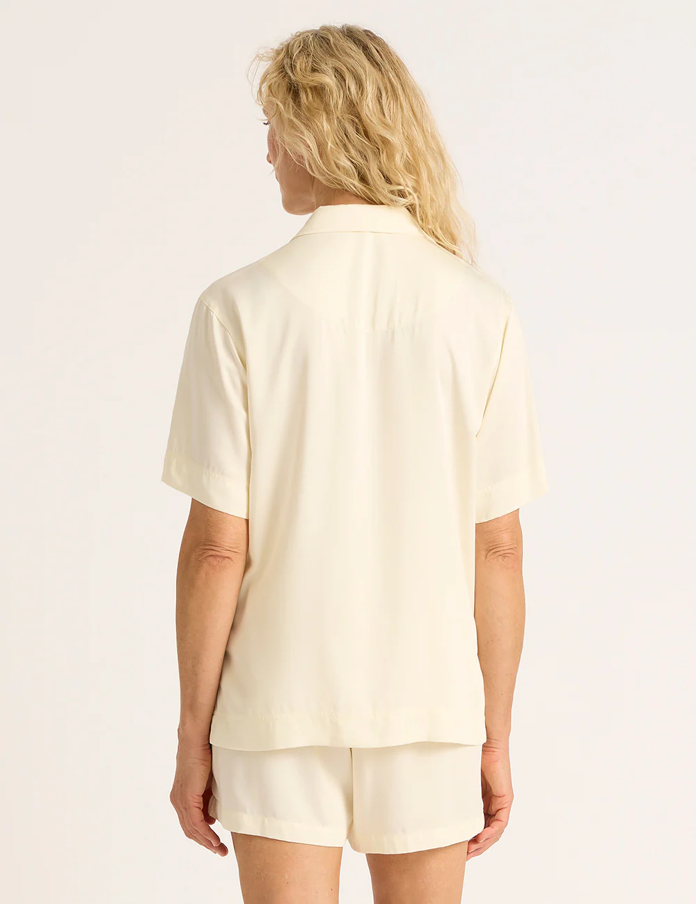 Vegan Silk Short Sleeve Shirt - Pearl - Image 8
