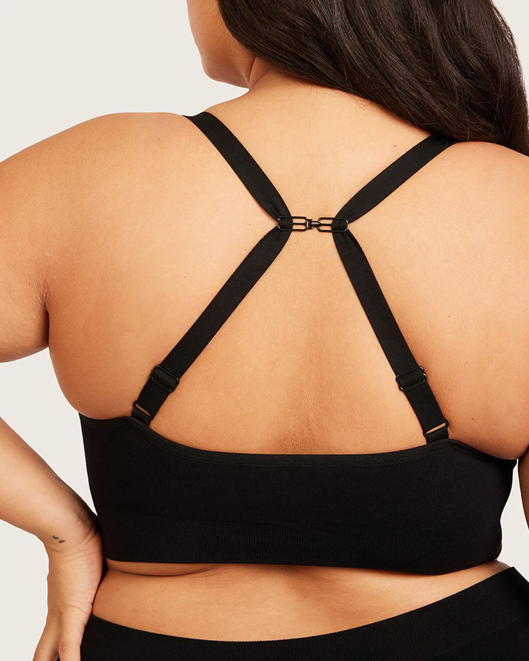 Wireless Full Bust T-Shirt Bra - Black - Image 22