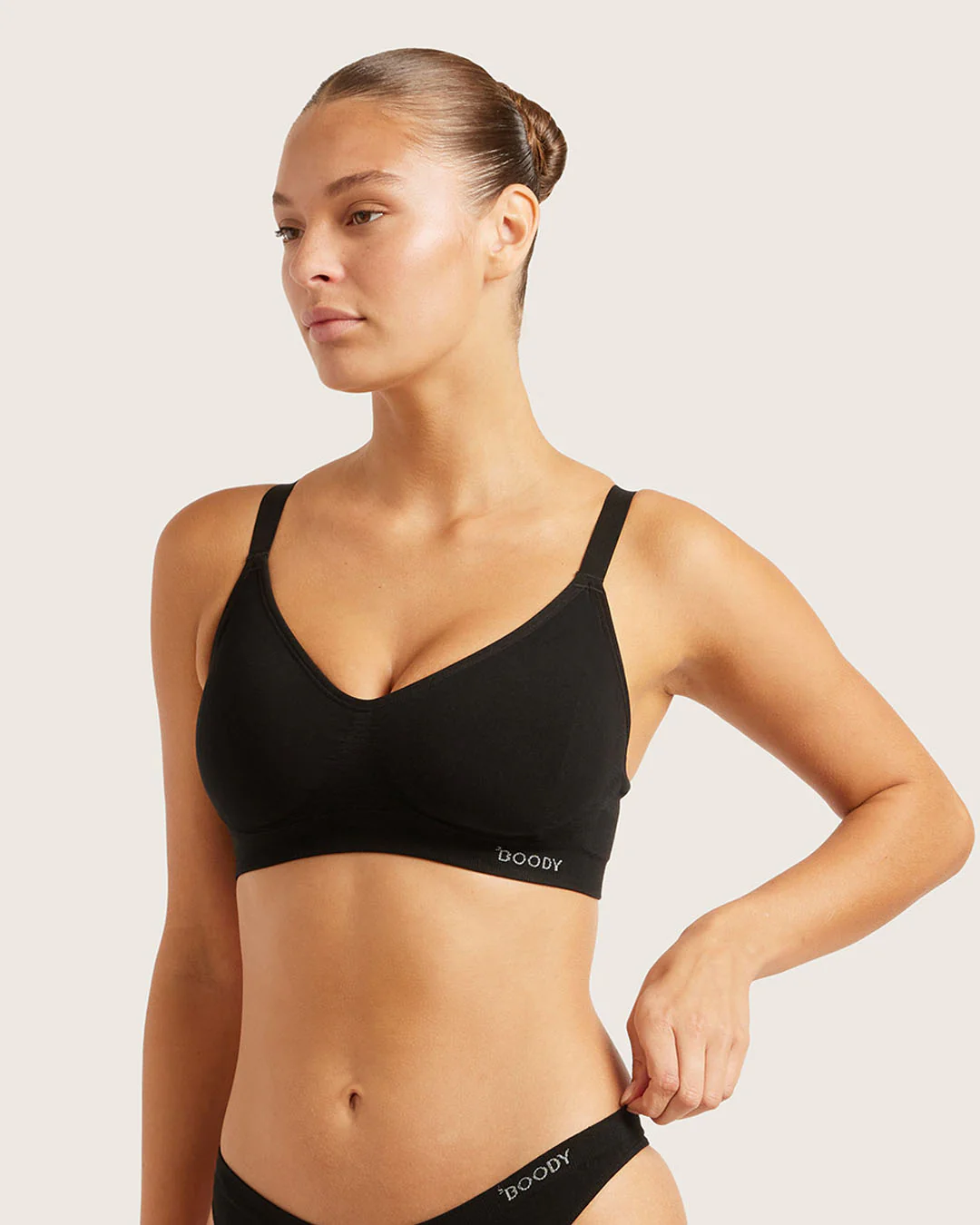Wireless Full Bust T-Shirt Bra - Black - Image 5