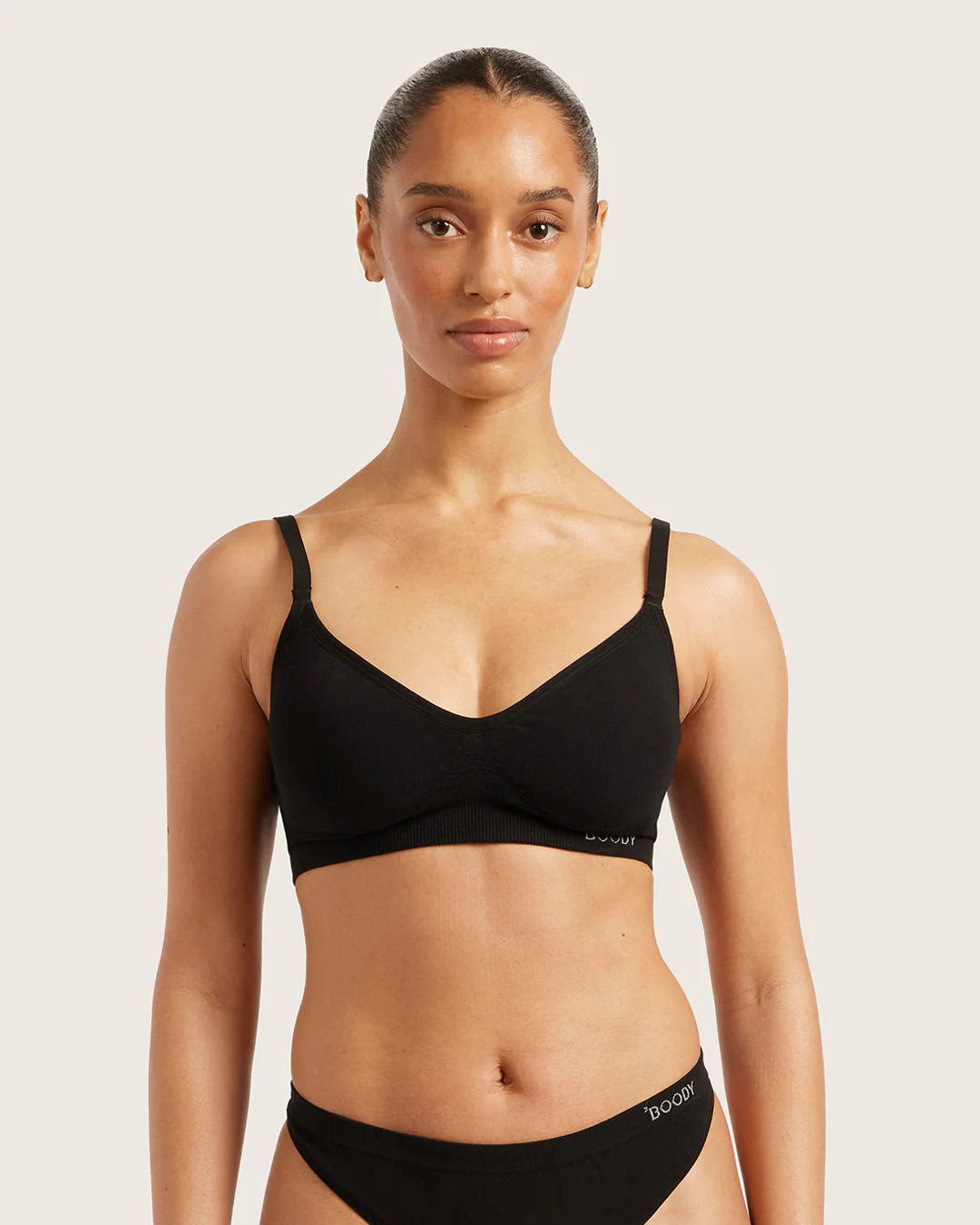 Wireless T-Shirt Bra - Black - Image 8