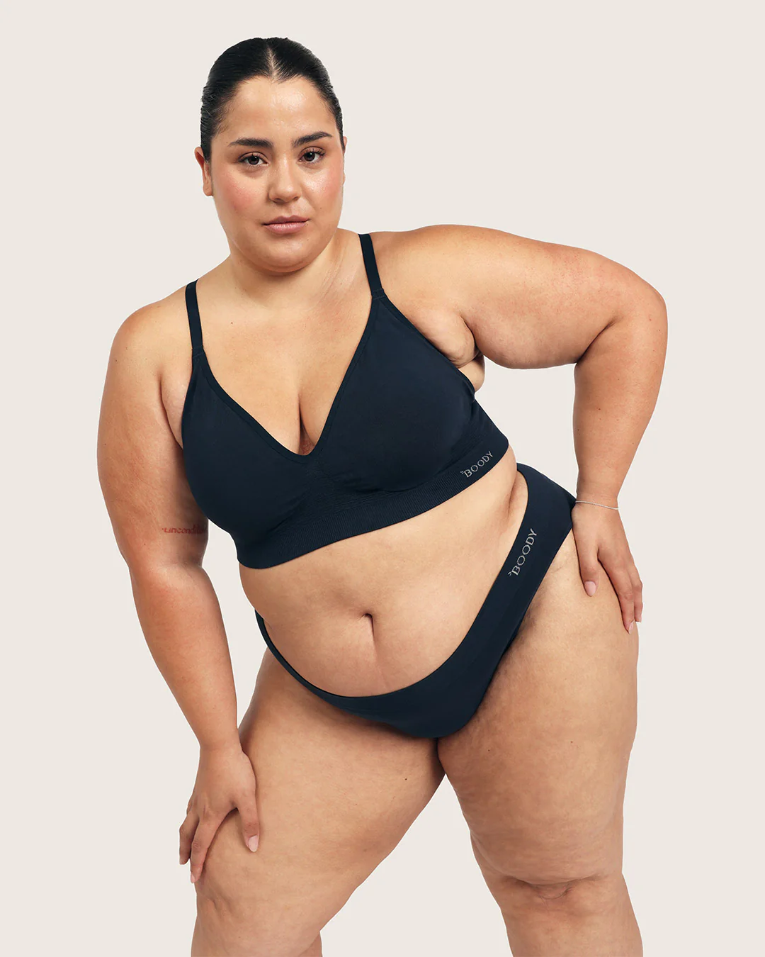 Wireless T-Shirt Bra - Midnight - Image 12