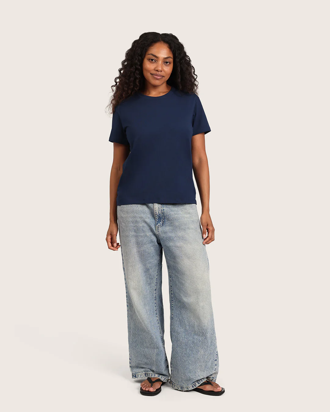 Women's Classic Crew Neck T-Shirt - Navy - Image 2