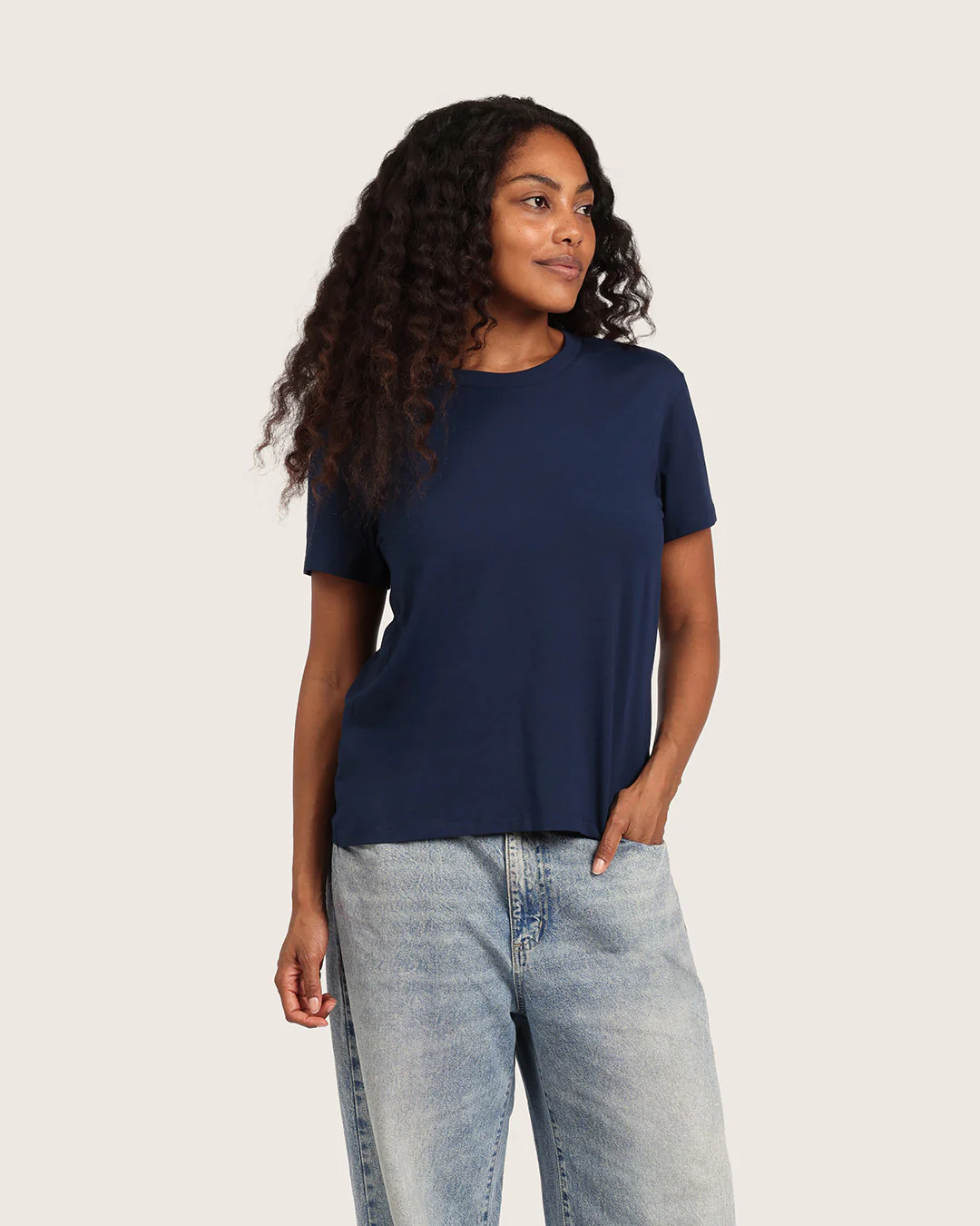 Women's Classic Crew Neck T-Shirt - Navy - Image 3