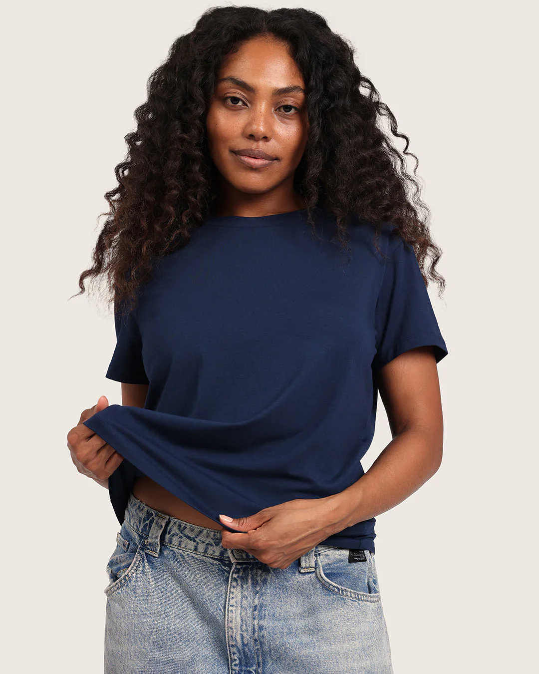 Women's Classic Crew Neck T-Shirt - Navy - Image 6