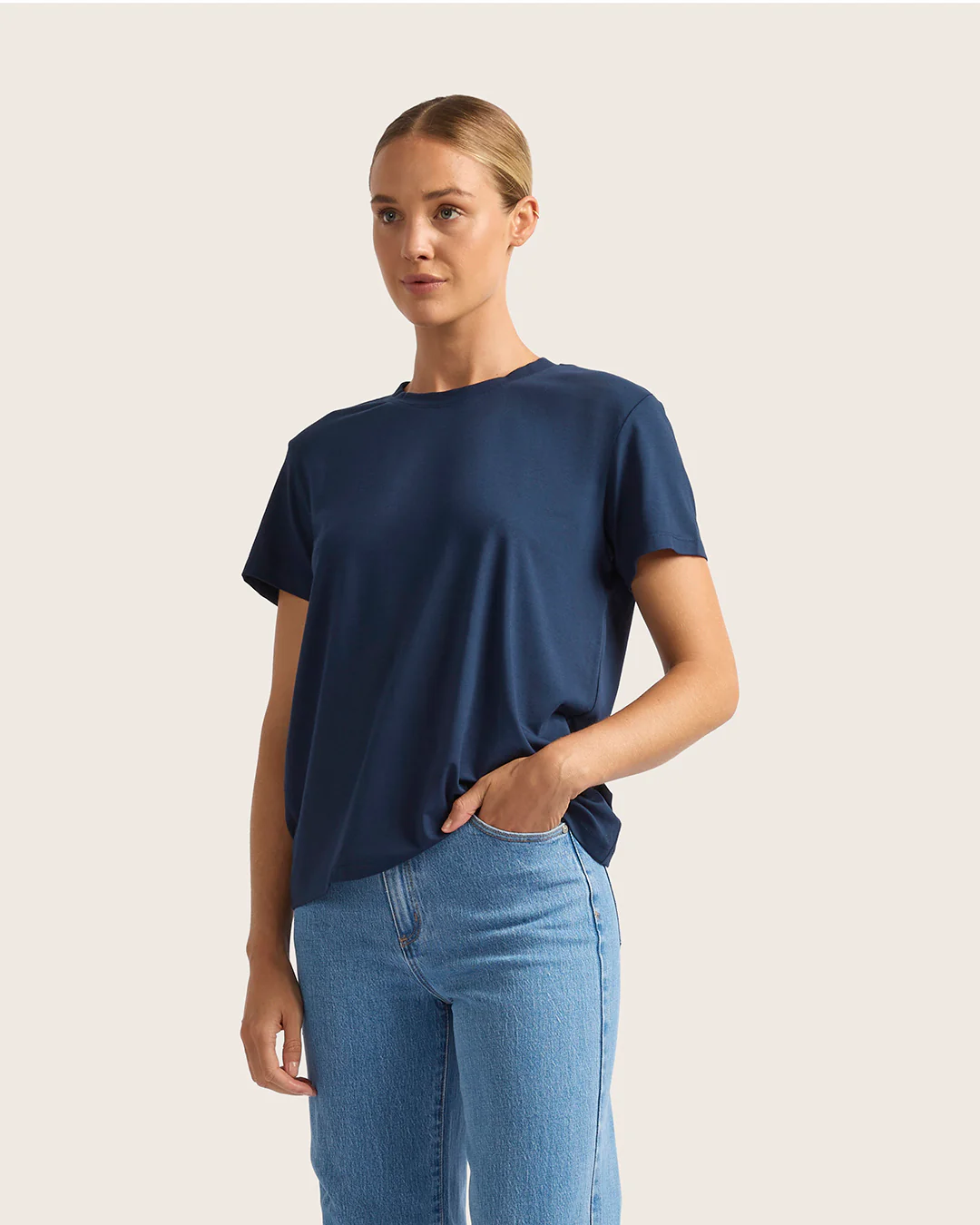 Women's Classic Crew Neck T-Shirt - Navy - Image 9