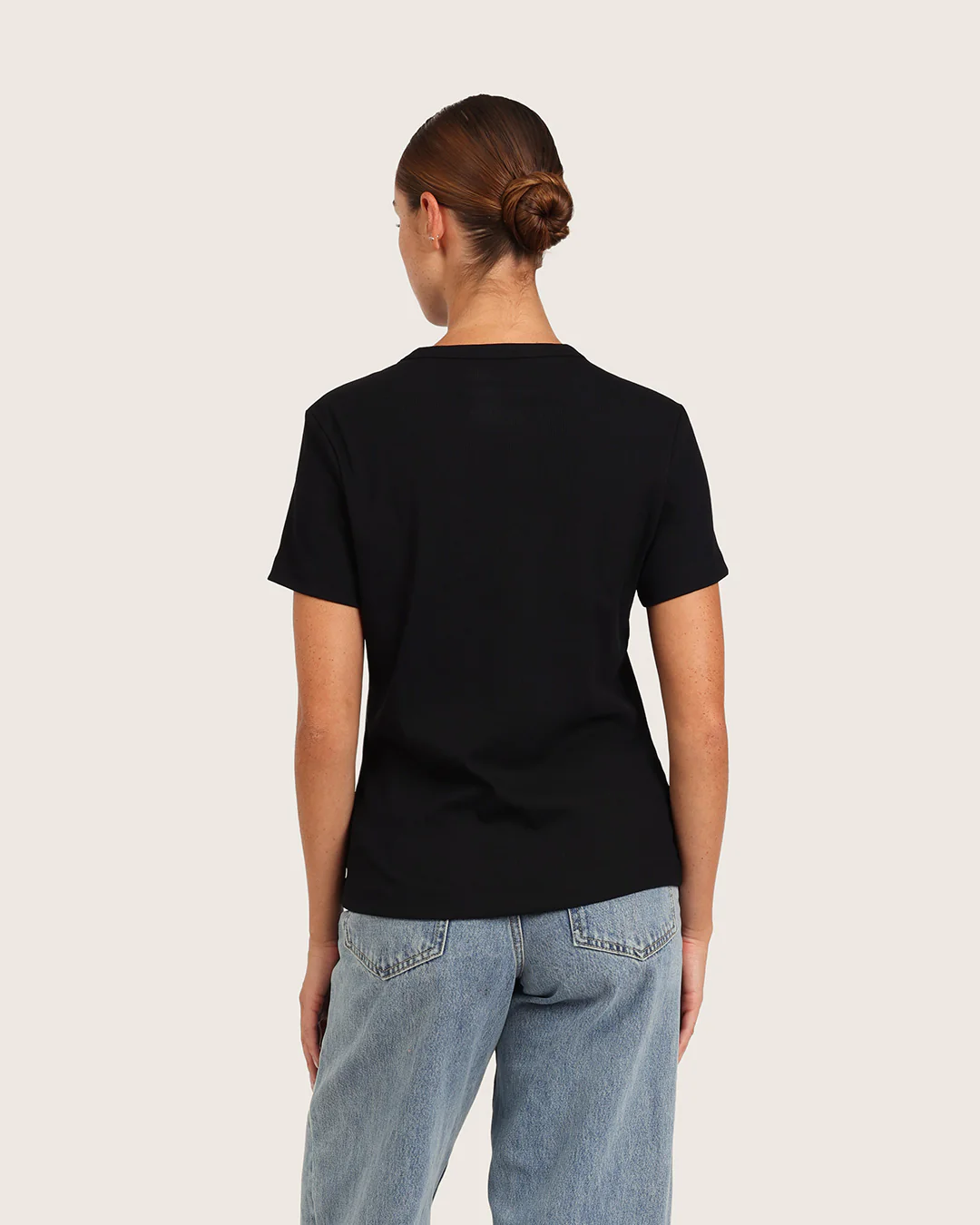 Women's Ribbed Crew Neck T-Shirt - Black - Image 4