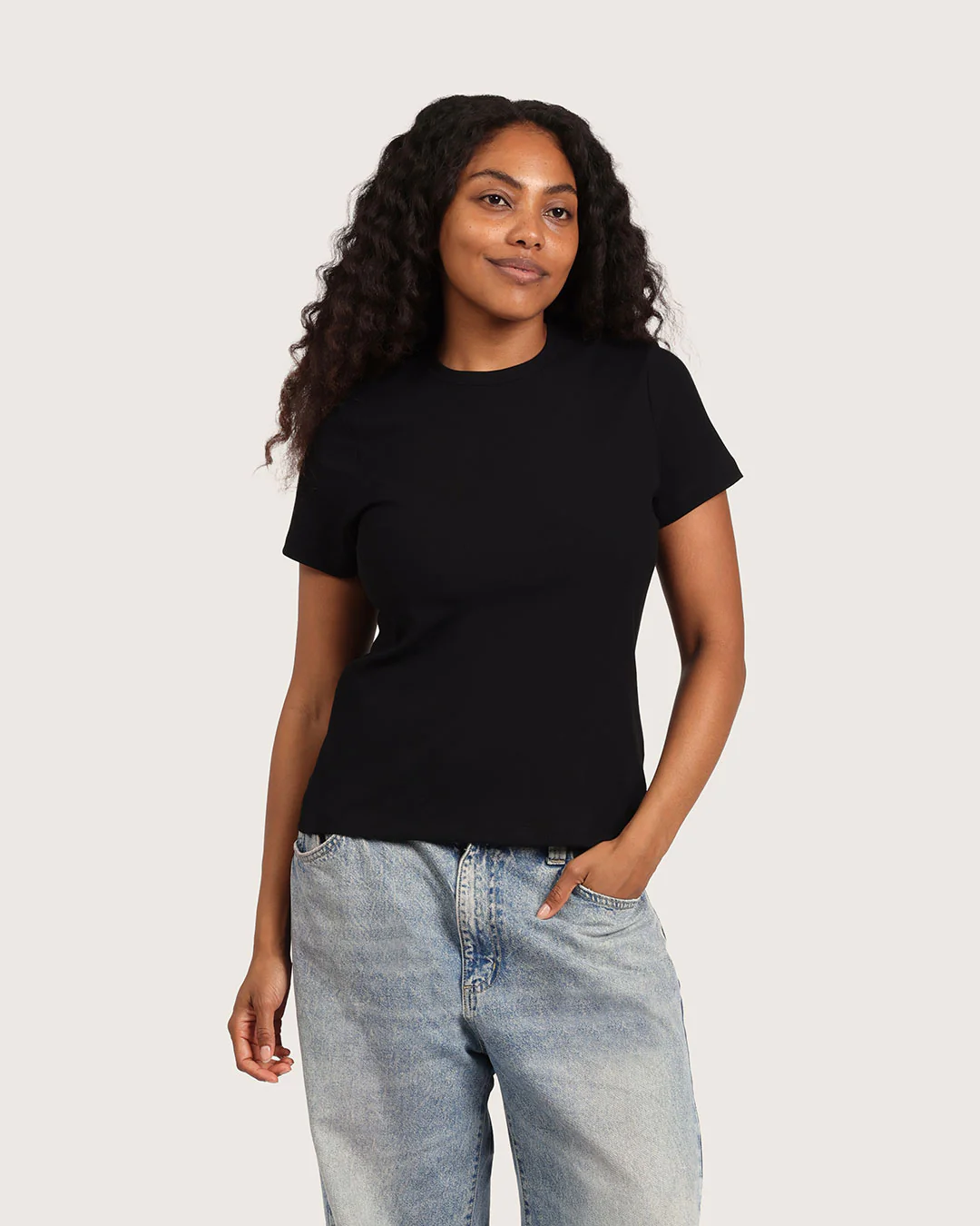 Women's Ribbed Crew Neck T-Shirt - Black - Image 7