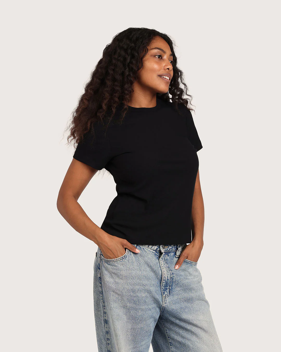 Women's Ribbed Crew Neck T-Shirt - Black - Image 9